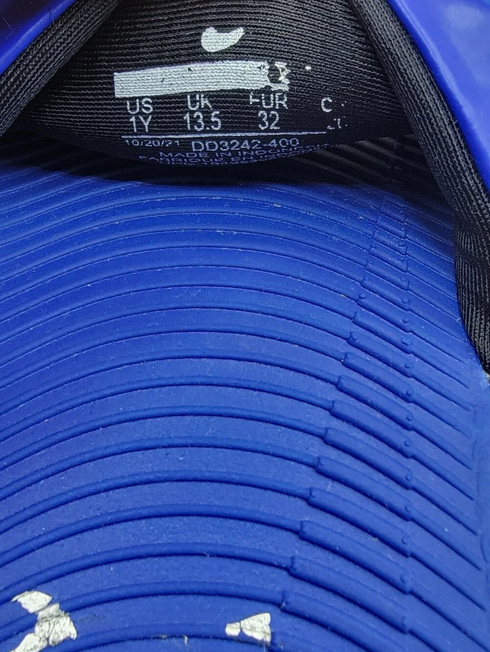 Nike Kawa Little Kid's Slides Sandals Size 1Y Blue Black White Pool Beach Sports